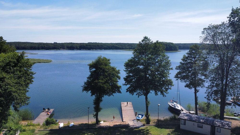Noclegi-pokoje w Przełazach nad jeziorem NIESŁYSZ + CAMP-pole namiotow