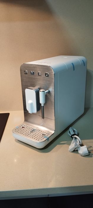 SMEG BCC02 com vaporizador