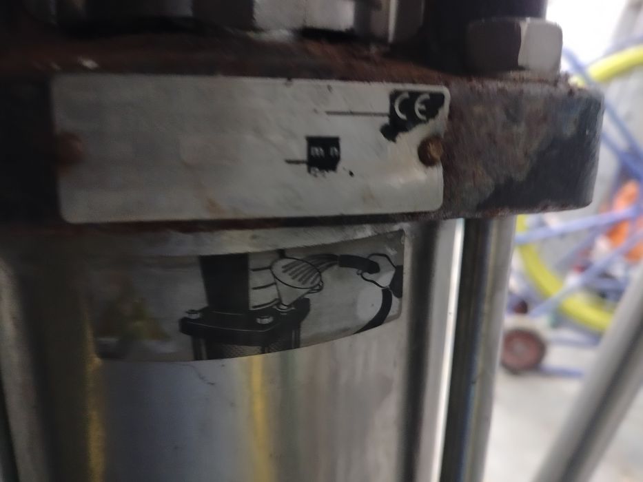 Pompa Siemens grundfoss 15 kw cr15 cr17 cr 16  ciśni