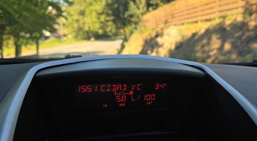Peugeot 207 1.4 HDI *IUC Antigo* 5 Lugares