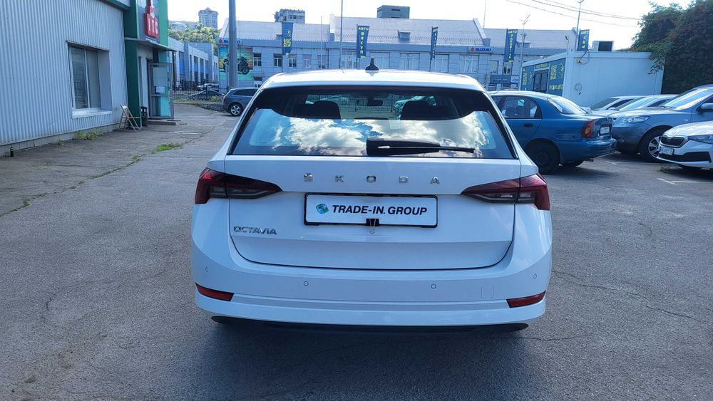Авто Skoda Octavia A8 2022 1.4tsi STYLE