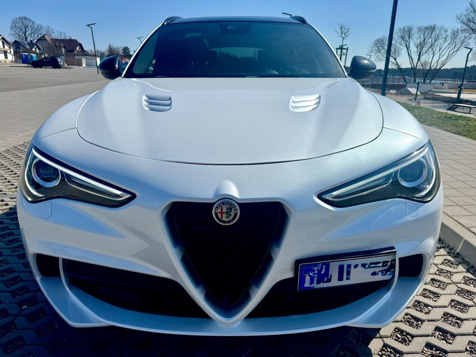 Alfa Romeo Stelvio 100% bezwypadkowy
