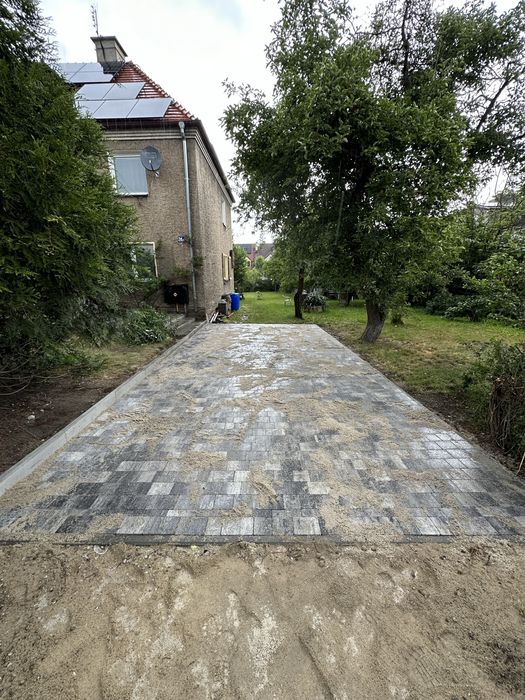 Układanie kostki brukowej – Wrocław i okolice
