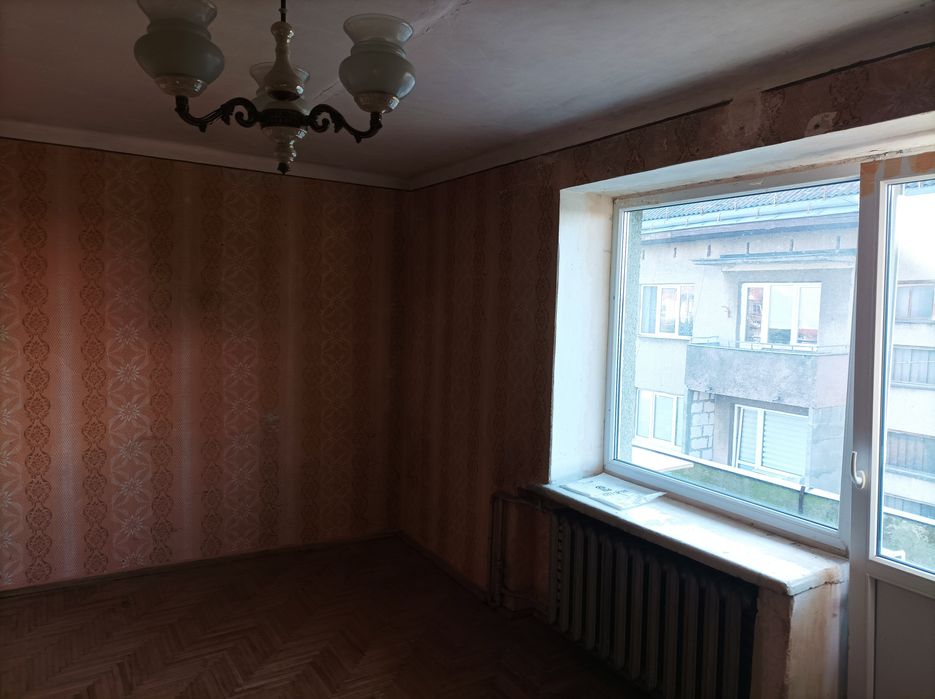 Продаж квартири по сертифікату та держпрограмам.