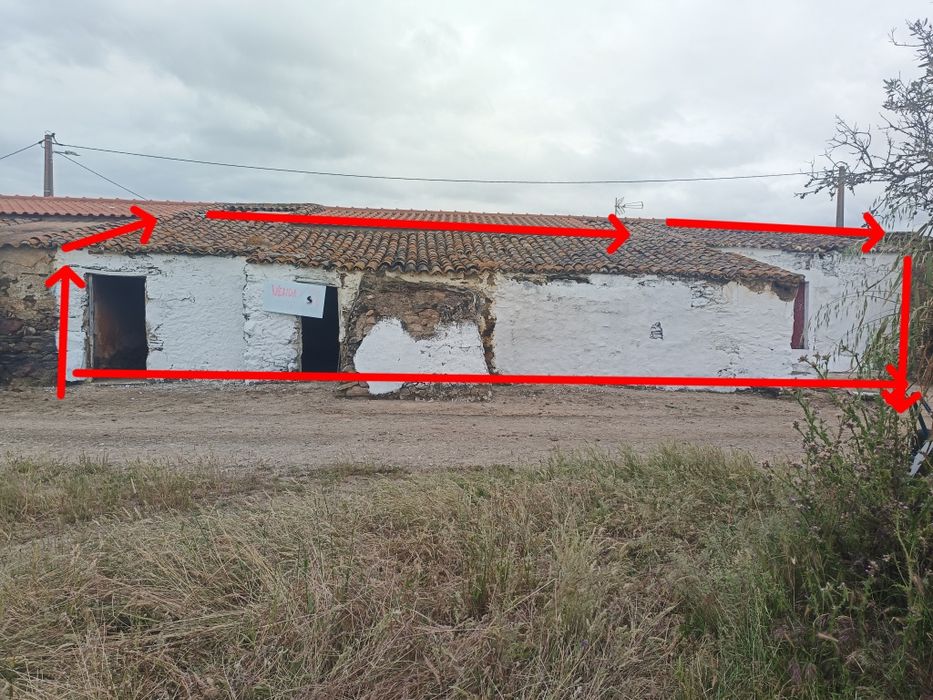 Casa para restaurar dentro do parque natural do vale do Guadiana ,