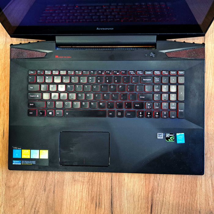 Laptop Lenovo Y70-70