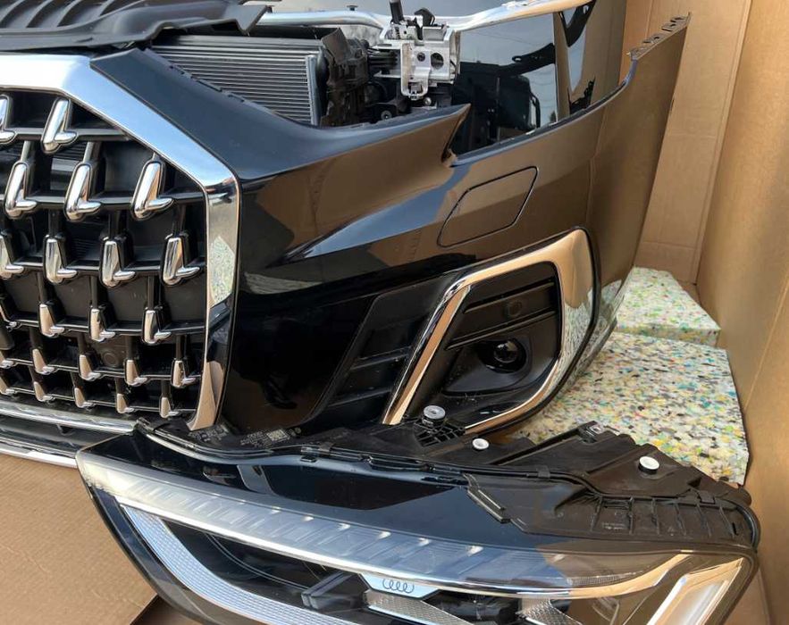 Комплект переду Audi A8 D5 Lift Matrix