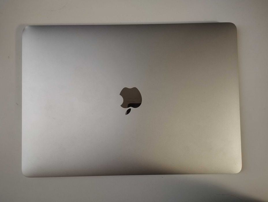 Laptop Macbook air 2020 szary, 256 GB, 13 cali