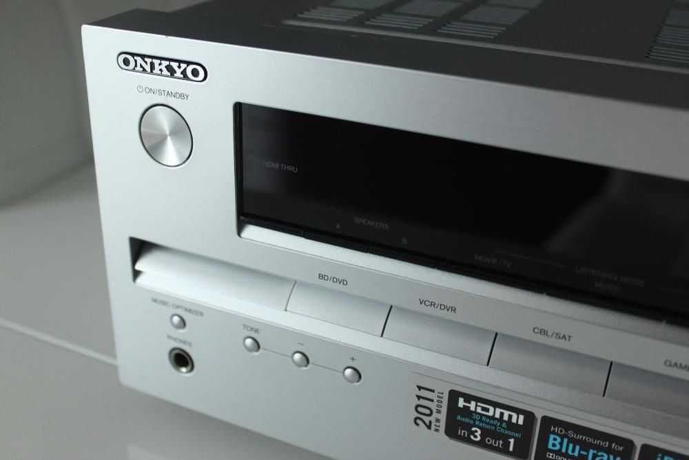 Amplituner Onkyo TX SR 313  USB mp3 wzmacniacz kino domowe