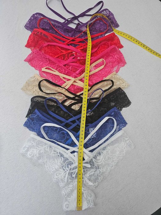 Majtki damskie koronkowe M