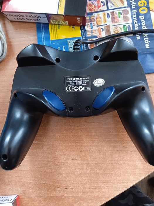 Pad thrustmaster do pc amiga 600 nowy