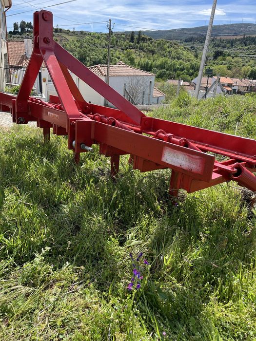 Escarificadores 9 dentes reforçados