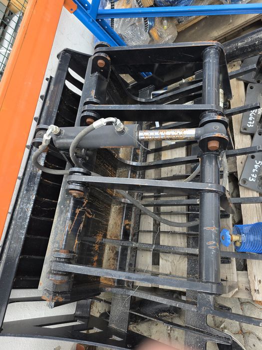 Pinça Hidráulica GIYI – Skid Steer Grabber bob cat