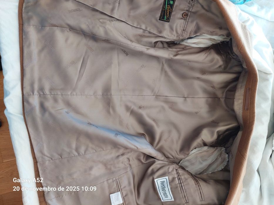 Casaco para homem em lã