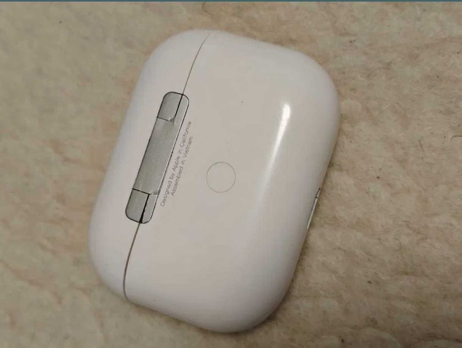 Apple airpods pro A2190 оригінал кейс зарядний робочий