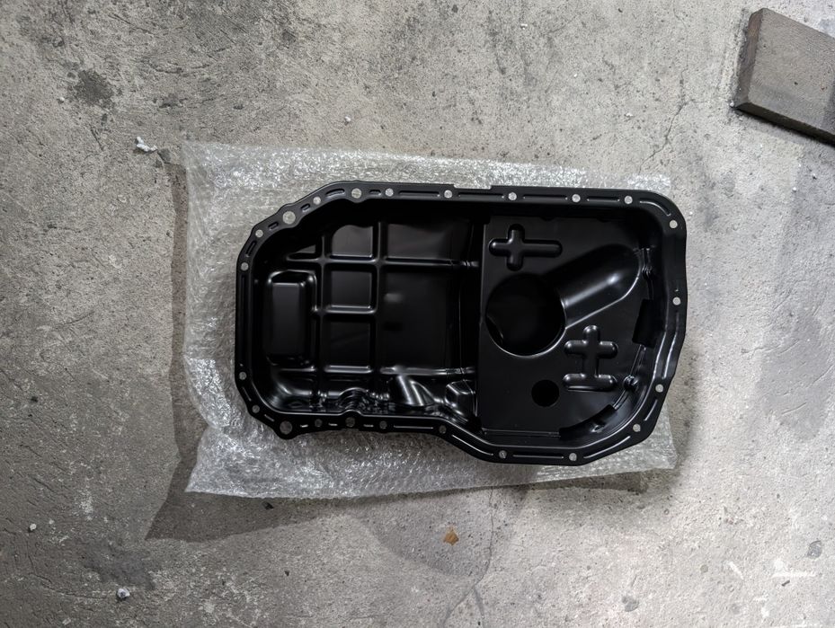 Miska Olejowa Mitsubishi Grandis 2.4 Benzyna