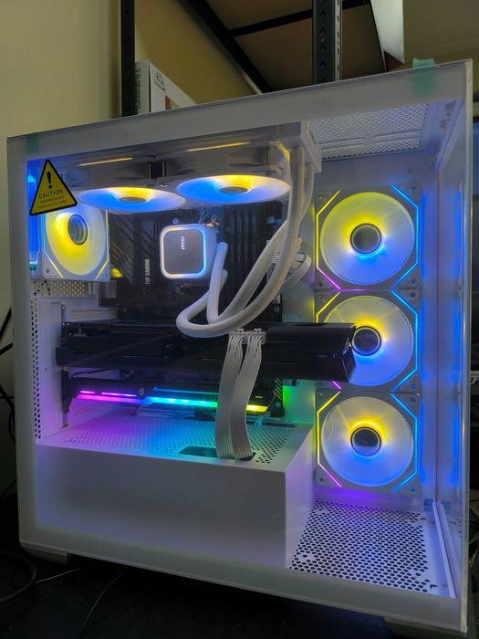 NOWY Komputer Gamingowy - RX 9070 | RYZEN 5 | 16GB RAM | M2 | WIN 11