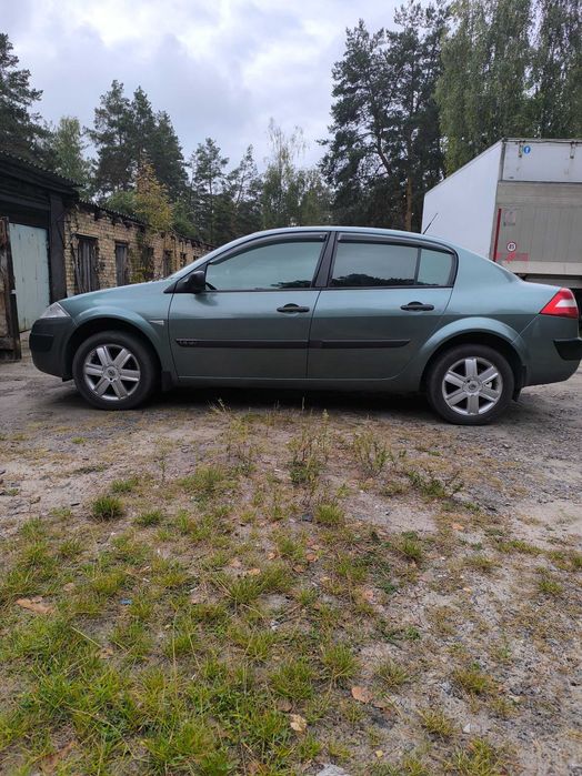 Меган 2 2005р.в. 1.4 гас-бензин в справному стані