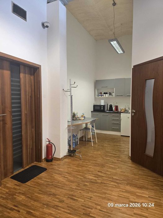 54 m2, fabryka Kohna - praktyczny lokal na parterze - bezpośrednio