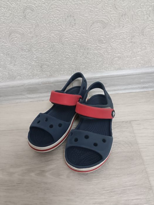 Сандалі дитячі Crocs C 8