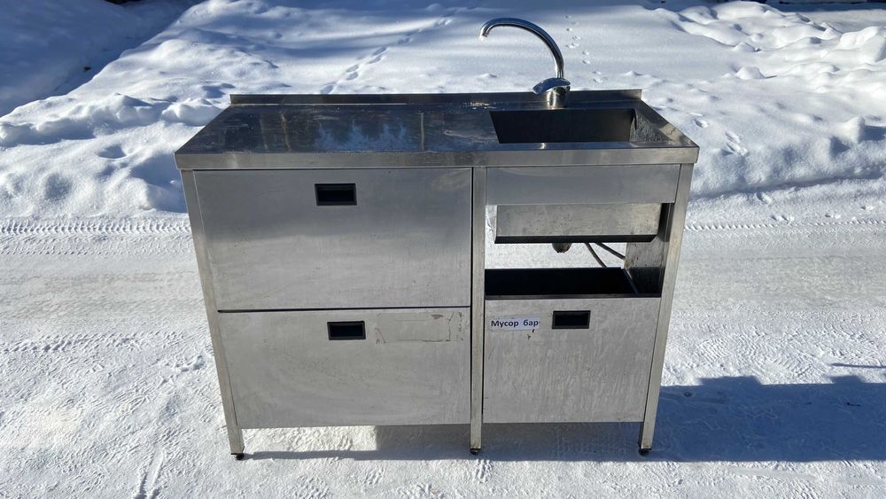 Б/у стол тумба с мойкой из нержавейки для кафе ресторана бара