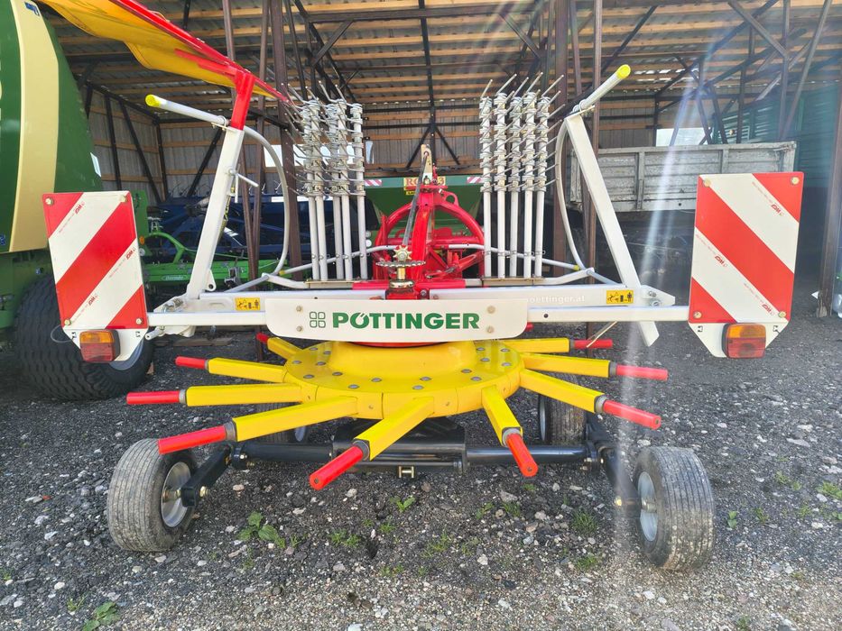 Zgrabiarka karuzelowa Pottinger