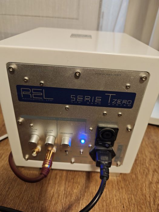 Сабвуфер REL T Zero MKIII
