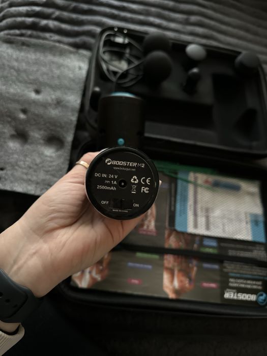 Booster M2 масажер вібраційний ударний