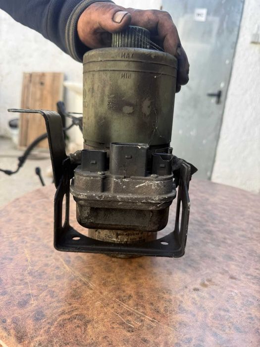 bomba direção assistida vw polo 2002