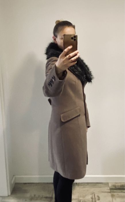 Elegancki włoski płaszcz/odpinany kołnierz/jak NOWY, r. S/M