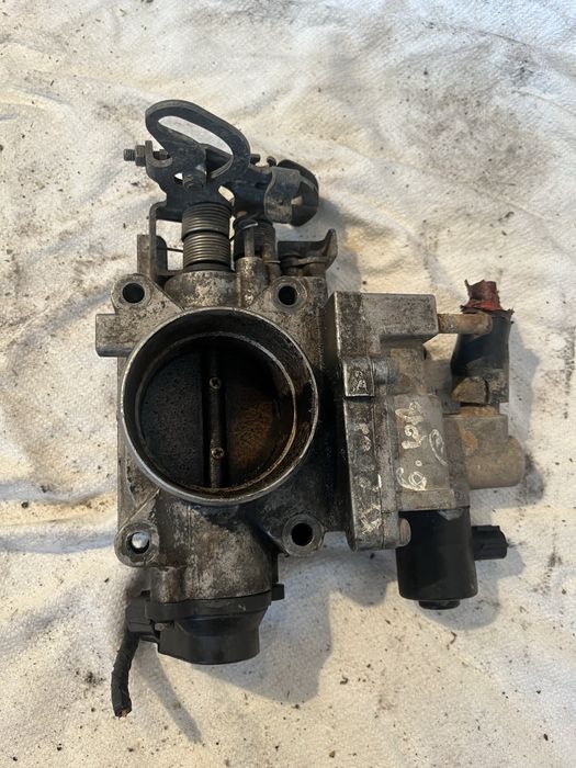 Дросельна заслінка оригінал 1959003461 Mazda 626 Xedos 6 2.5-2.0 V6