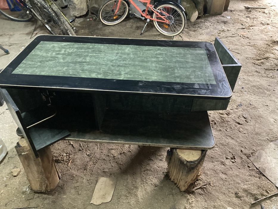 Móvel de sala em bom estado