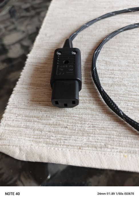 Силовий, мережевий кабель