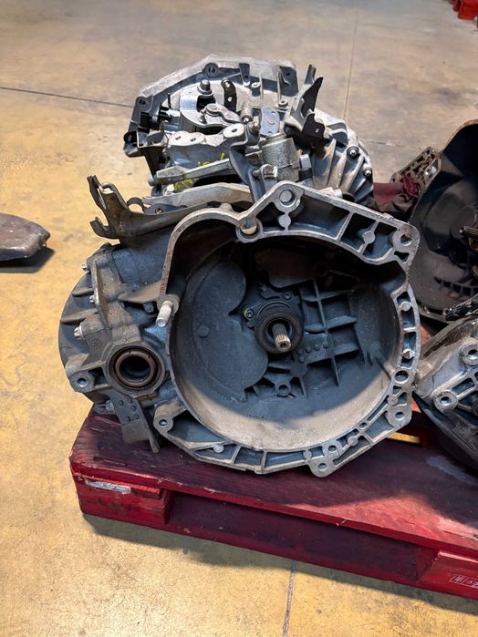 Caixa de 6 velocidades para Opel Corsa D 1.3 cdti