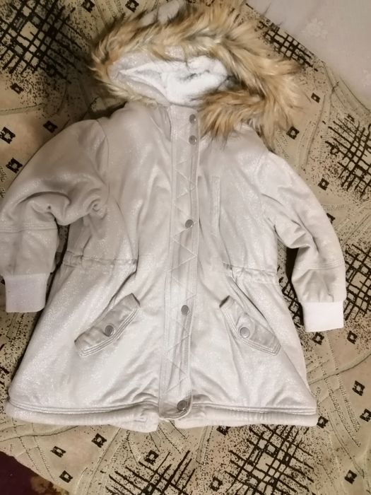 Курточка для девочки