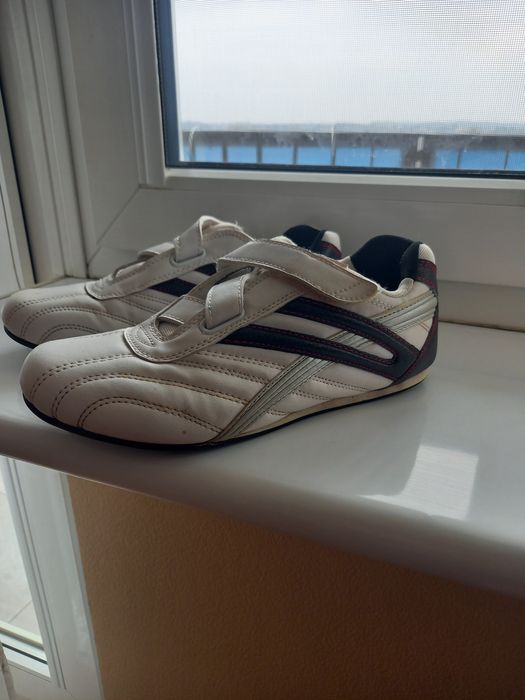 Buty sportowe Mercury  rozmiar 38
