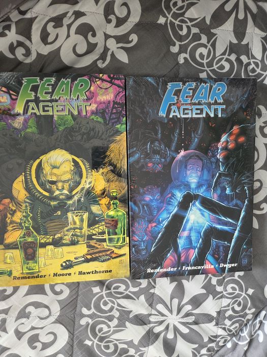 Komiks Fear Agent cała seria.