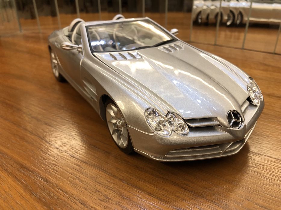 メルセデス ベンツ　VISION SLR Roadster 1/18 未開封 メルセデス ベンツ VISION SLR Roadster 1/18 未開封 メルセデス