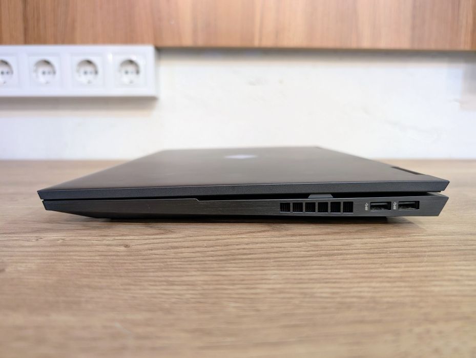 Ігровий ноутбук  HP Omen 16 / Ryzen 7 5800H / RTX 3070 / RAM 16Gb / SSD 512Gb / Гарантія / ОПТ