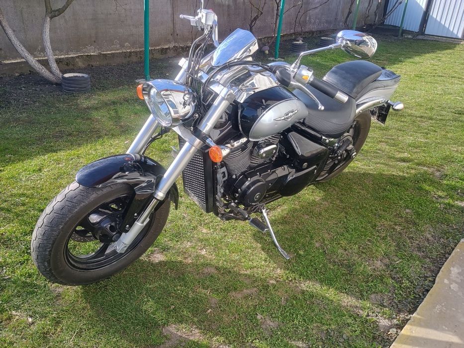 Suzuki Boulevard 400