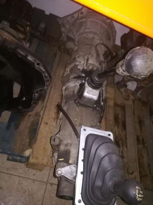 Caixa Suzuki vitara Jr 2.0td