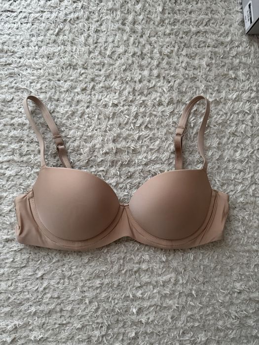 Nowy stanik Intimissimi beżowy