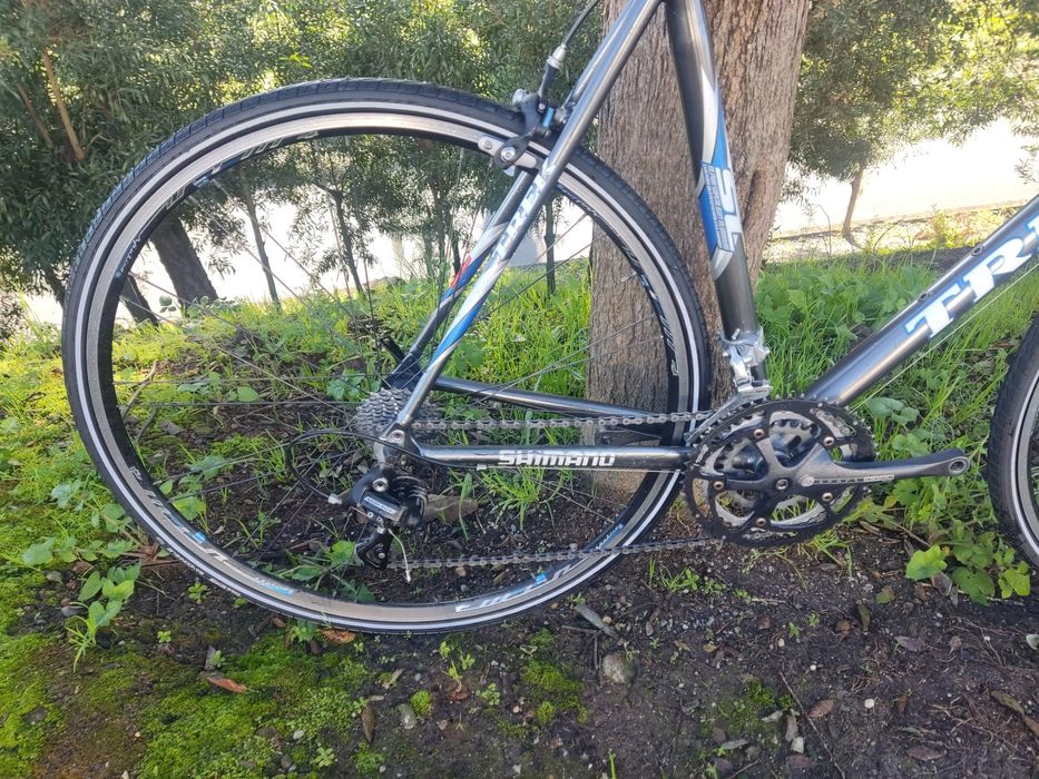 Trek de estrada L 9x3v