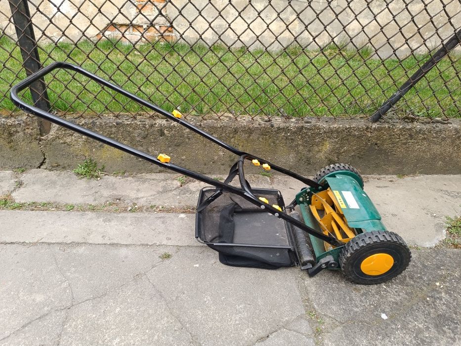 Kosiarka ręczna ogrodowa