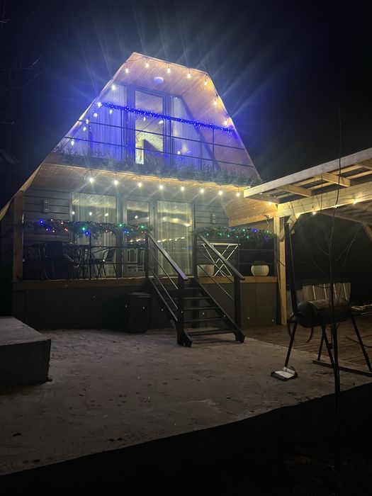 Оренда котеджу з ЧАНОМ та басейном в Карпатах на 4-6чол. с.Микуличин