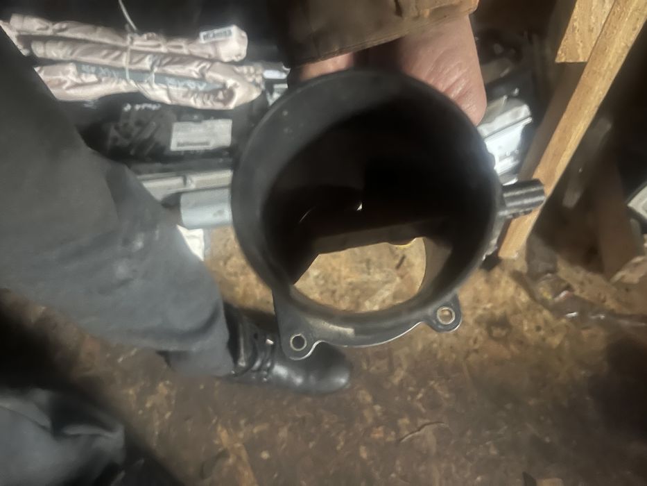 Расходомер расходометр infiniti g35 fx35 m35 год 2005