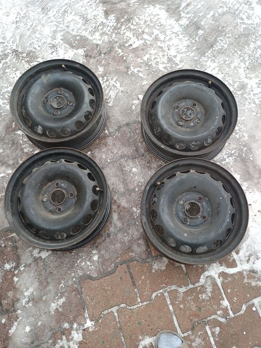 4 szt felgi stalowe 14 cali ET35