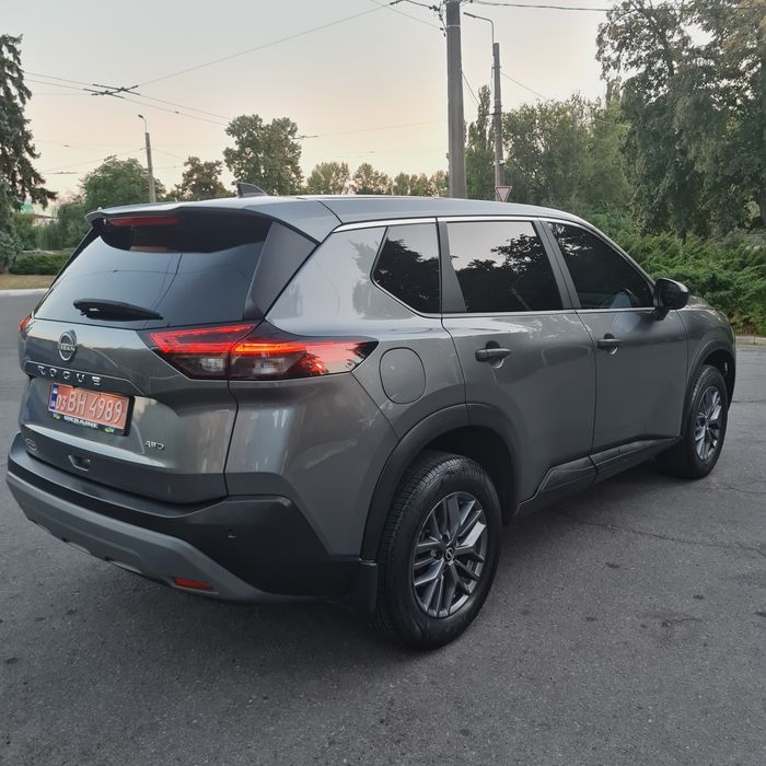 NISSAN rogue 4X4