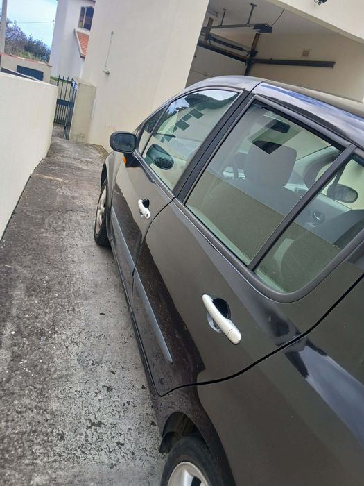 Renault Modus  2005