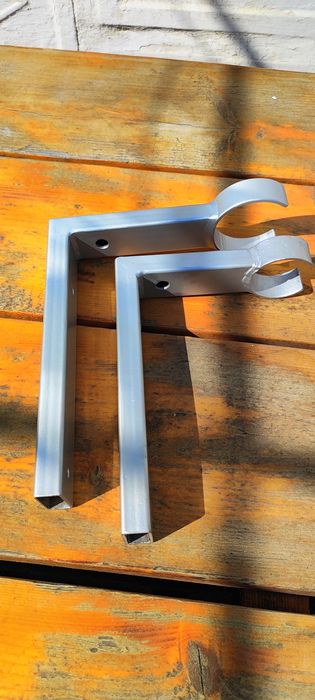 Кронштейн кріплення тримач на стіну для мотокоси та бензопили